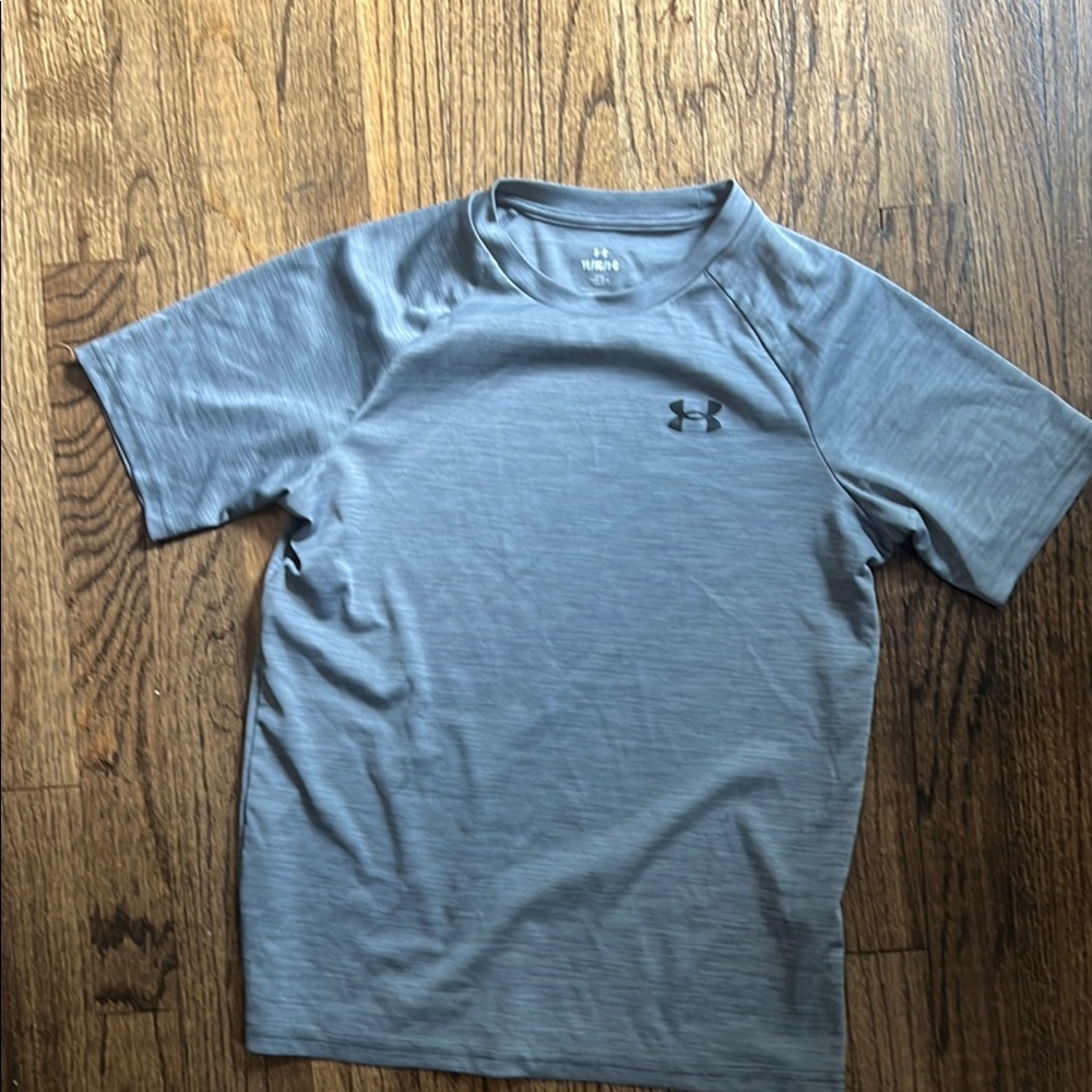 Under Armour Gray Short Sleeve Performance Tee